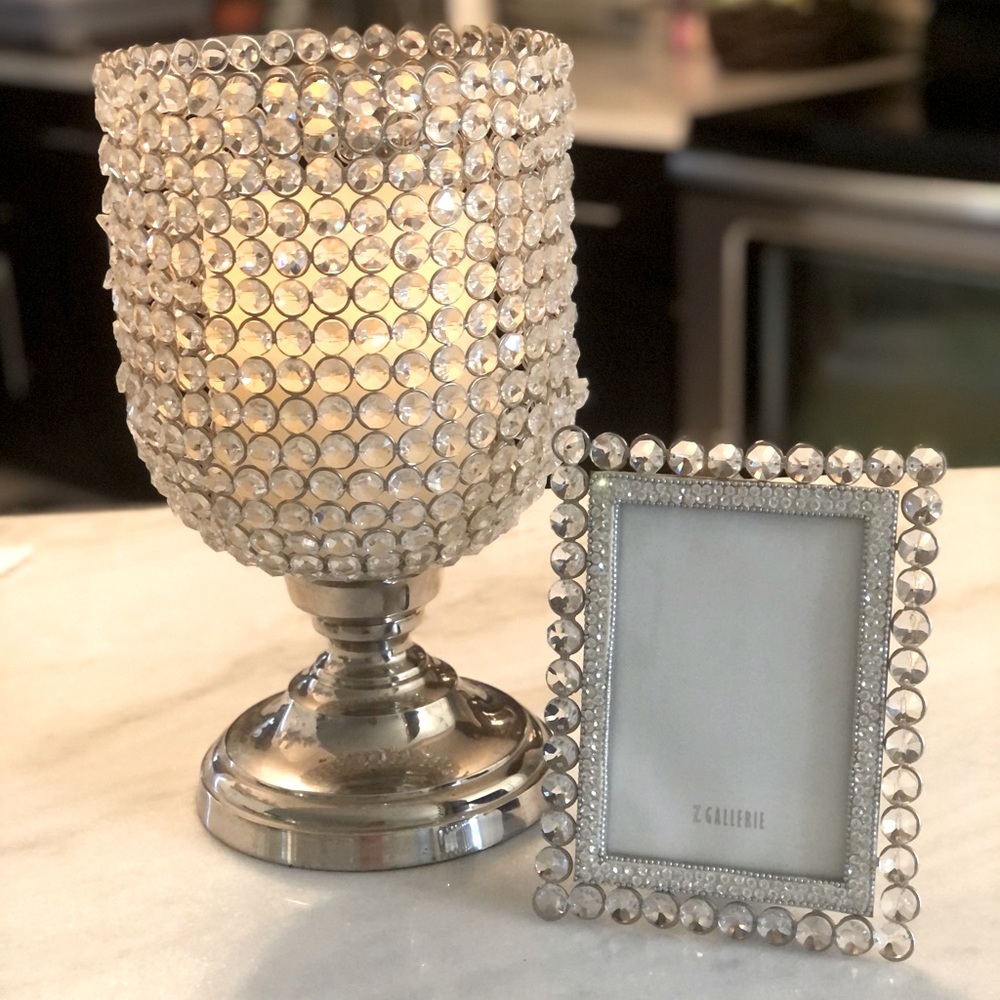 Frame and candle holder set